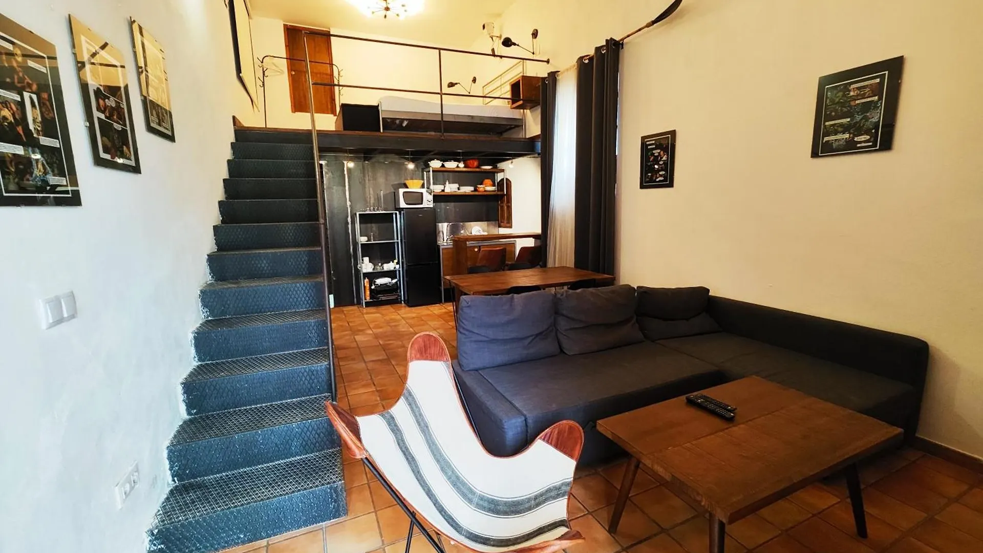 Hostal Cafe Frenteabastos Carmona  0*, Carmona (Seville)