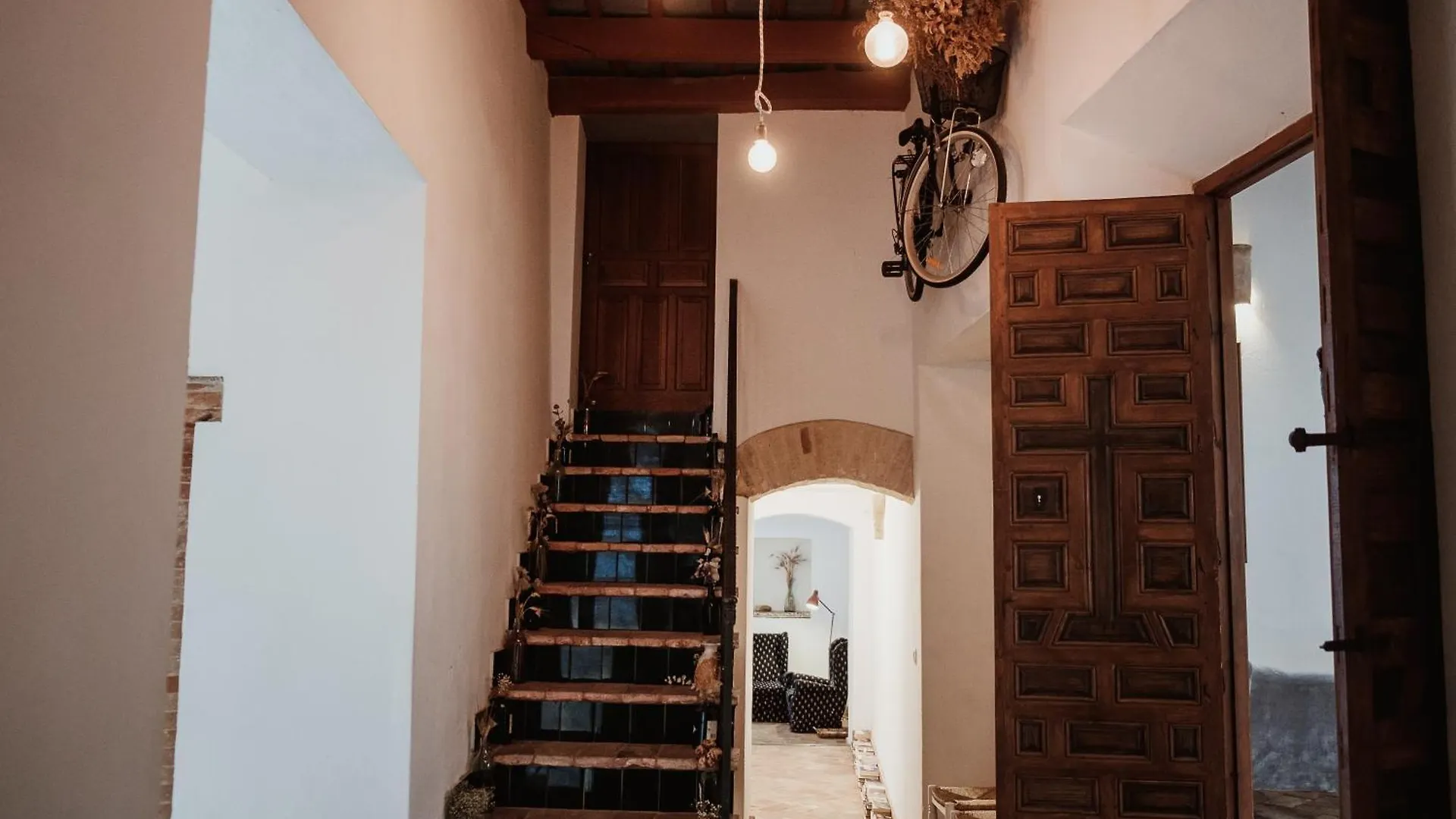 Bed & Breakfast Hostal Cafe Frenteabastos Carmona