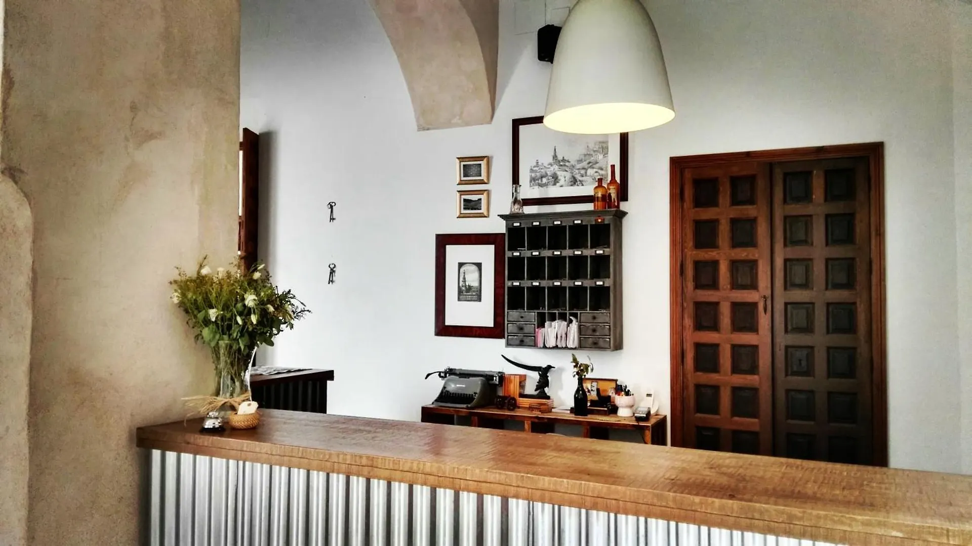 Hostal Cafe Frenteabastos Carmona  0*, Carmona (Seville)