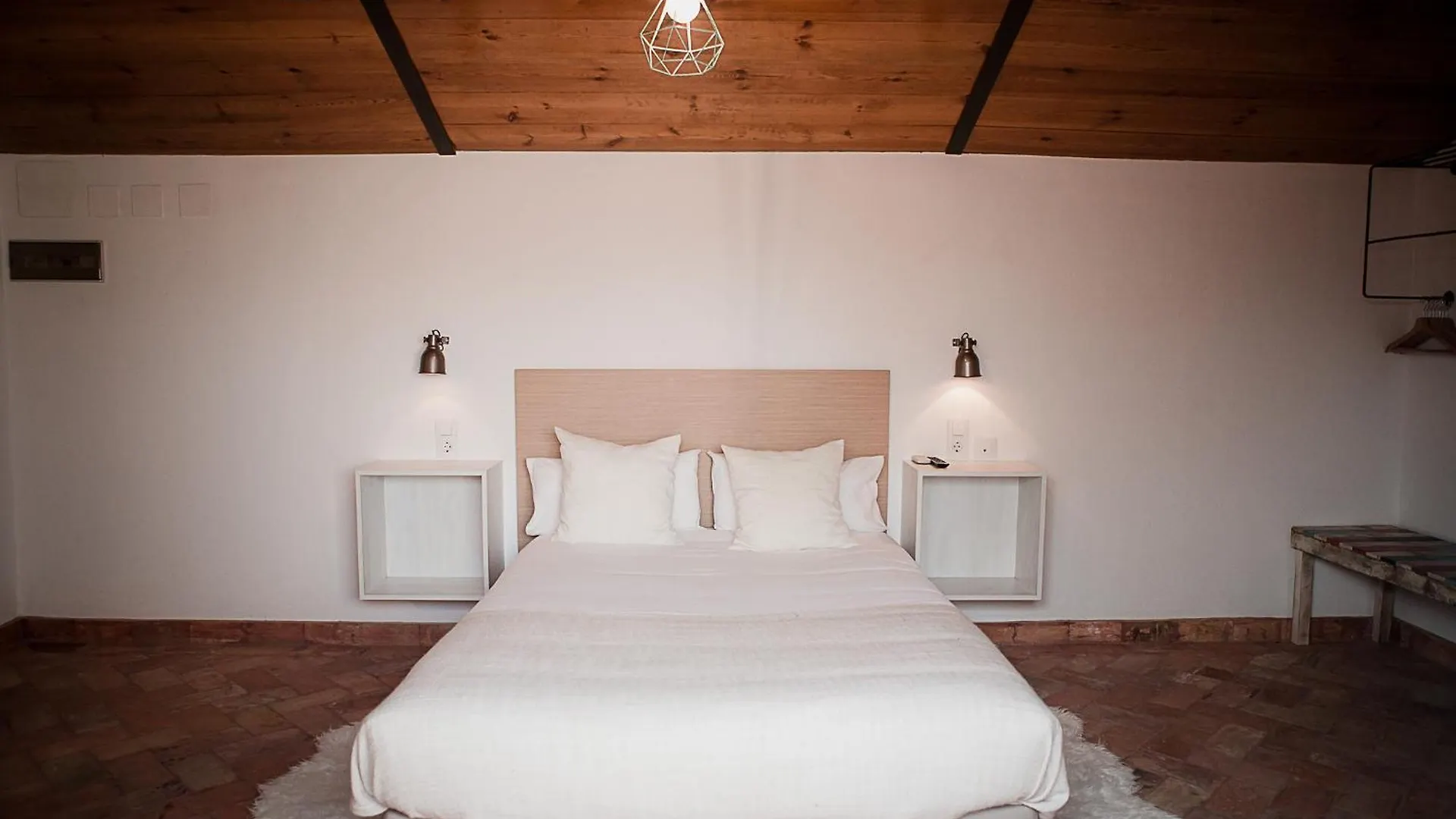 Hostal Cafe Frenteabastos Carmona  0*, Carmona (Seville)